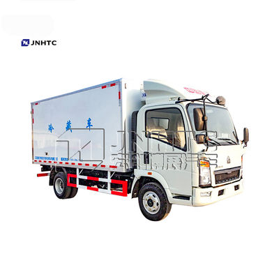 Howo 6 Wheeler Light Refrigerated Box Truck 3T 5 Ton